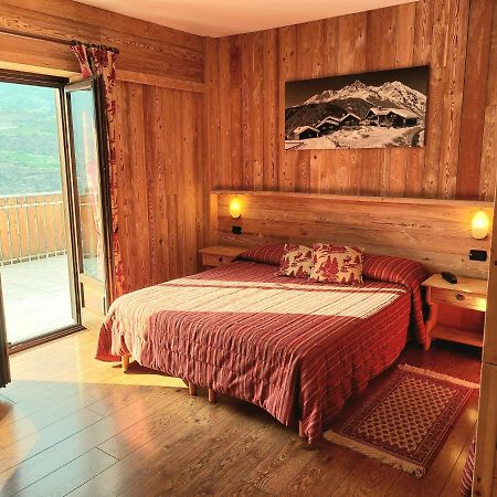 Hotel Rendez-Vous - Aymavilles ภายนอก รูปภาพ